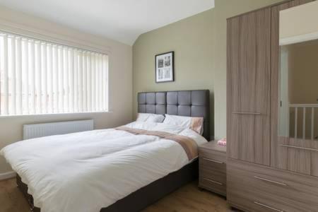 Solihull/Nec/Airport 3 Bedroom Semi-Detached House Бирмингем Экстерьер фото